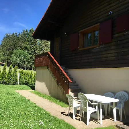 Les Pierrailles Apartment *